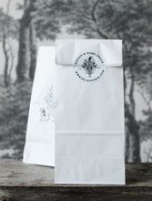 Laden Sie das Bild in den Galerie-Viewer, RESERVIERT ++ Spun Cotton Winter Ornament Snowman "Let It Snow"