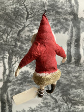Laden Sie das Bild in den Galerie-Viewer, Spun Cotton Christmas Ornament Red Santa "God Jul"