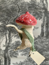 Laden Sie das Bild in den Galerie-Viewer, Spun Cotton Winter Ornament Chubby Mushroom "Joy, Hope & Wonder"
