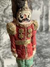 Laden Sie das Bild in den Galerie-Viewer, Spun Cotton Winter Ornament Red Nutcracker
