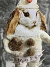 Laden Sie das Bild in den Galerie-Viewer, Spun Cotton Christmas Ornament Bunny "Make A Wish"