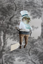 Laden Sie das Bild in den Galerie-Viewer, Spun Cotton Christmas Ornament Mr. Bird "Let´s Cook & Dine"