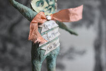 Laden Sie das Bild in den Galerie-Viewer, Spun Cotton Ornament Moon "Love You To The Moon And Back"