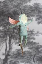 Laden Sie das Bild in den Galerie-Viewer, Spun Cotton Ornament Moon "Love You To The Moon And Back"