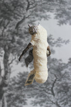 Laden Sie das Bild in den Galerie-Viewer, RESERVIERT ++ Spun Cotton Winter Ornament Snowman "Let It Snow"