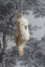 Laden Sie das Bild in den Galerie-Viewer, Spun Cotton Christmas Ornament Large Owl