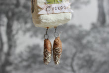 Laden Sie das Bild in den Galerie-Viewer, Spun Cotton Christmas Ornament Cuckoo Clock "Cuckoo"