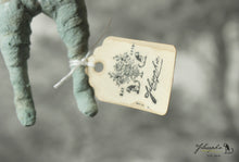 Laden Sie das Bild in den Galerie-Viewer, Spun Cotton Ornament Spring Chick