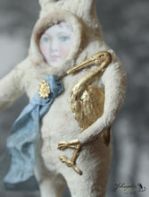 Laden Sie das Bild in den Galerie-Viewer, Spun Cotton Ornament White Easter Rabbit with golden Stork