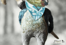 Laden Sie das Bild in den Galerie-Viewer, Spun Cotton Ornament Songbird Canary with Umbrella