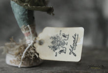 Laden Sie das Bild in den Galerie-Viewer, Standing Spring Elf with Flower Crown and Egg