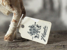 Laden Sie das Bild in den Galerie-Viewer, Spun Cotton Standing Figure Giraffe with Tutu Skirt