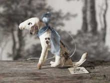 Laden Sie das Bild in den Galerie-Viewer, Spun Cotton Ornament Sitting Dog with Blue Ribbon
