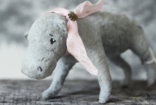 Laden Sie das Bild in den Galerie-Viewer, Hippo with Pink Ribbon Spun Cotton Figurine