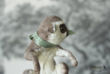 Laden Sie das Bild in den Galerie-Viewer, Sitting Monkey with Green Ribbon Spun Cotton Figurine
