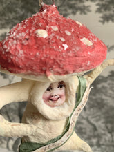 Laden Sie das Bild in den Galerie-Viewer, Spun Cotton Winter Ornament Chubby Mushroom &quot;Joy, Hope &amp; Wonder&quot;
