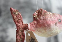 Laden Sie das Bild in den Galerie-Viewer, Spun Cotton Christmas Ornament Pink Fish with Glitter