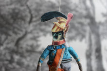 Laden Sie das Bild in den Galerie-Viewer, Spun Cotton Ornament Songbird Sparrow