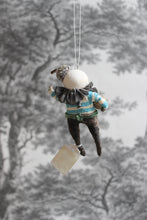 Laden Sie das Bild in den Galerie-Viewer, Spun Cotton Winter Ornament Snowfolk Boy with Snowball