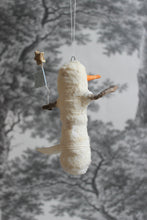 Laden Sie das Bild in den Galerie-Viewer, Spun Cotton Winter Ornament Snowman &quot;Let It Snow&quot;