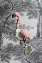 Laden Sie das Bild in den Galerie-Viewer, Spun Cotton Christmas Ornament Flamingo with Glitter