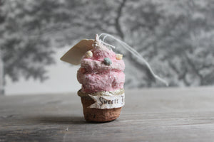 Spun Cotton Christmas Ornament Cupcake