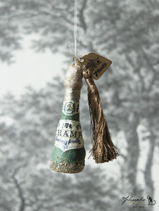 Cotton Ornament Champ Bottle with Tassel and Glitter (Gold)