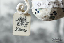 Laden Sie das Bild in den Galerie-Viewer, Spun Cotton Ornament Teapot &quot;My Cup&quot;
