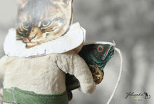 Laden Sie das Bild in den Galerie-Viewer, Spun Cotton Ornament Spring Cat with Pulltoy