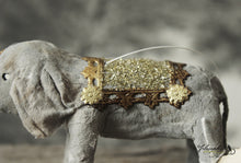 Laden Sie das Bild in den Galerie-Viewer, Spun Cotton Ornament Elephant
