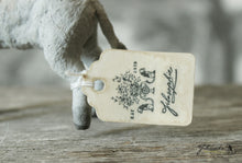 Laden Sie das Bild in den Galerie-Viewer, Spun Cotton Ornament Donkey with Rider