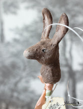 Laden Sie das Bild in den Galerie-Viewer, Spun Cotton Ornament Bunny Rattle Green with Bell