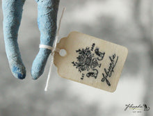 Laden Sie das Bild in den Galerie-Viewer, Spun Cotton Ornament Cat