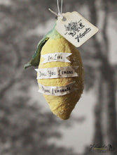 Laden Sie das Bild in den Galerie-Viewer, Spun Cotton Ornament Lemon with Quote