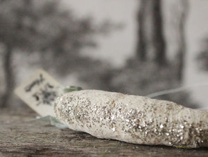 Spun Cotton Ornament Moon "Dream"